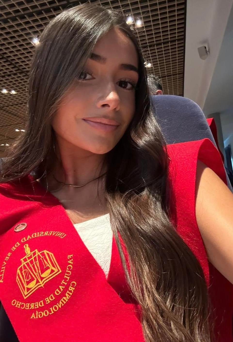 ana-pelayo-gavis-girlfriend-v0-tpok985qzrhe1