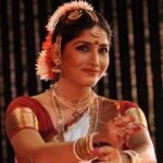 MV5BNWE5YTg1OGEtZDQ4MS00MDI0LWEyOTctYmNmMzRlYjg2OTlmXkEyXkFqcGc@._V1_