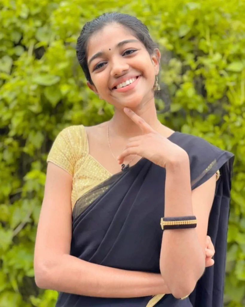 Amala-Shaji-6-819x1024
