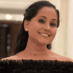 Apeksha-Dandekar-